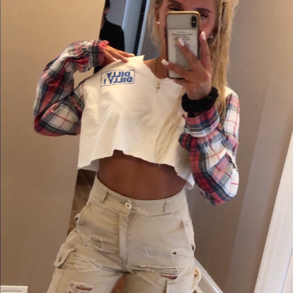 ❤️ SOLD ❤️Corona flannel sleeve crop